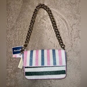 ✅VIRAL BEASED BAG WITV CHAIN STRAP.